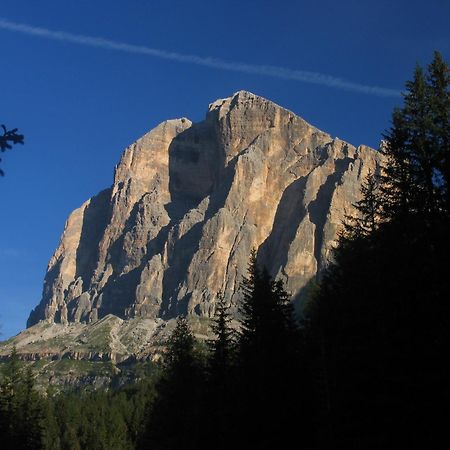 Ciasa Vervei Cortina d'Ampezzo Exterior photo
