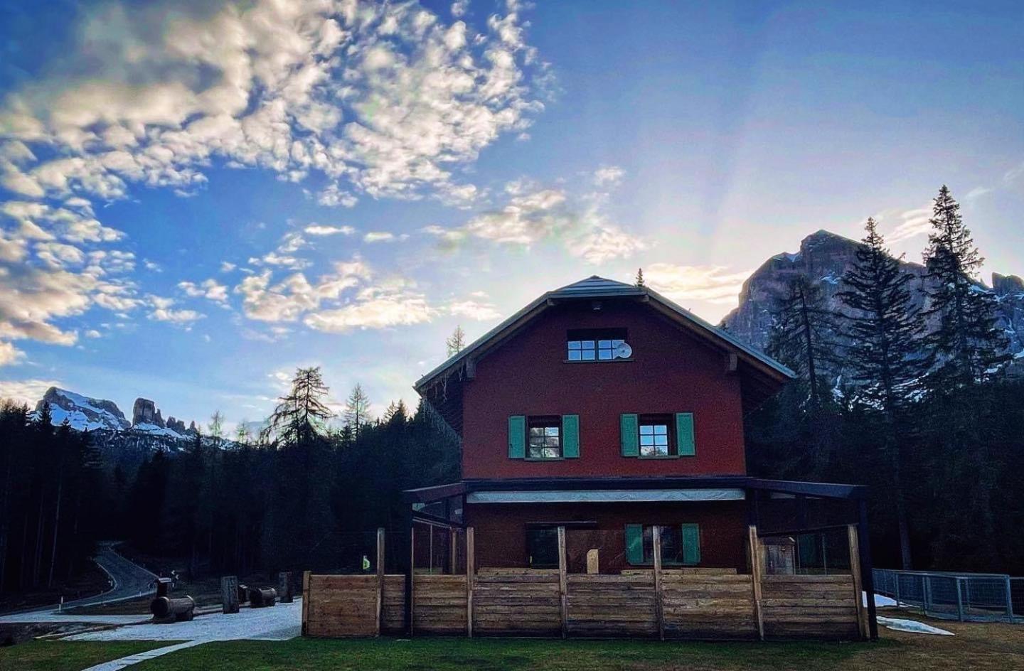 Ciasa Vervei Cortina d'Ampezzo Exterior photo