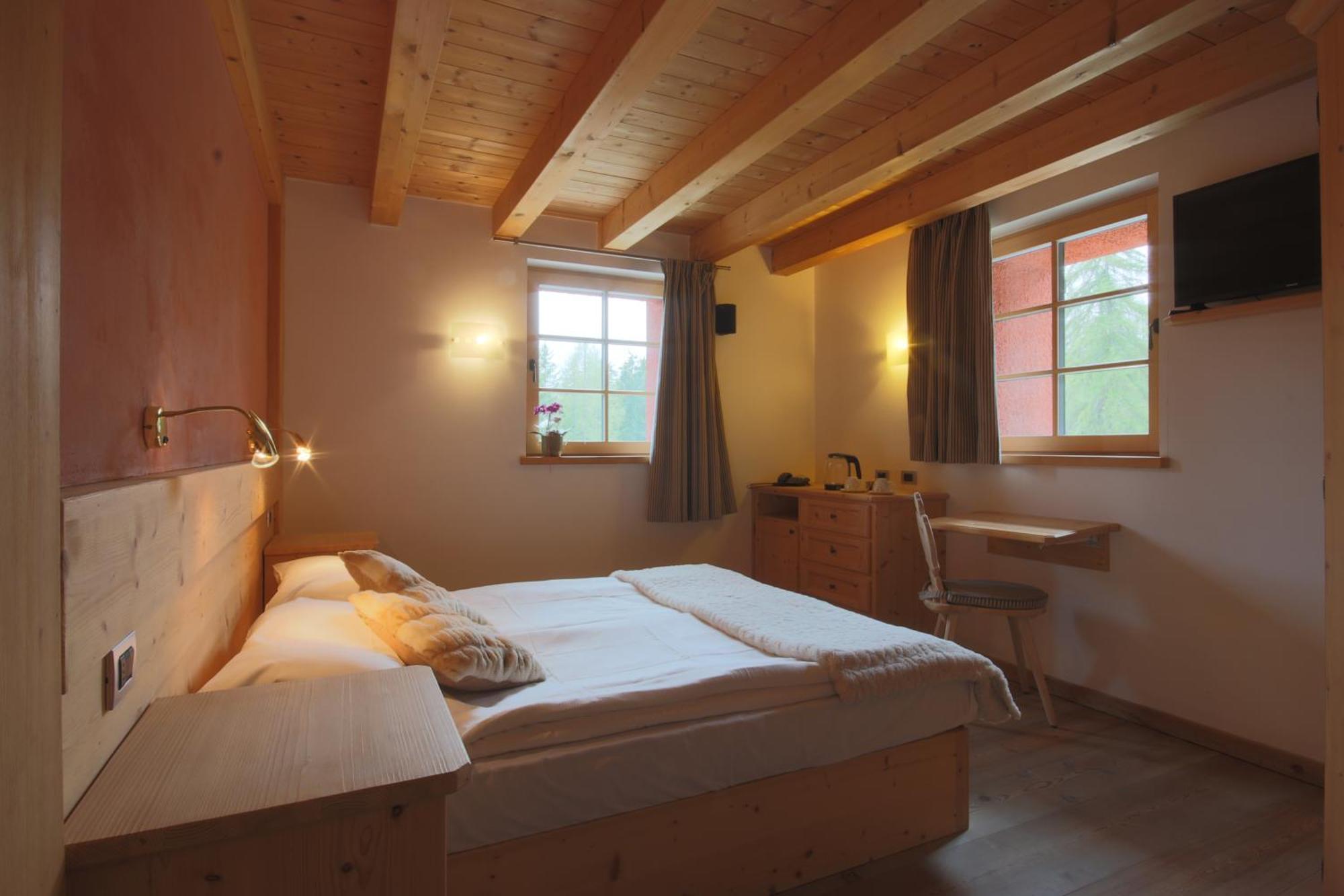 Ciasa Vervei Cortina d'Ampezzo Exterior photo
